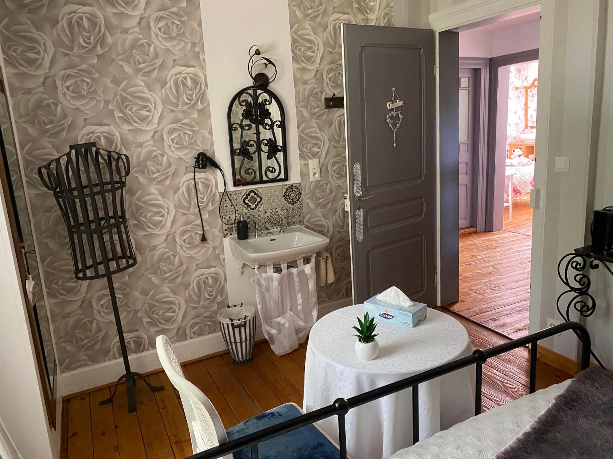 Les Iris Chambres D'Hote Niedermorschwihr Dış mekan fotoğraf